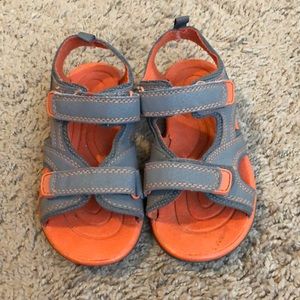 Jumping Bean child sandals
